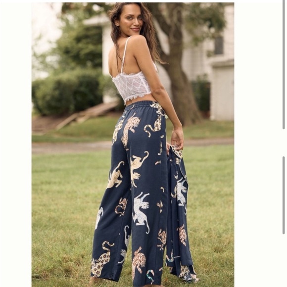 NWT Anthropologie Cecilia Pettersson Flannel Animal Print Pajama Pants Bottoms L - Picture 4 of 13